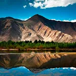 Mountains Wallpapers | Indus Appstore | App Icon