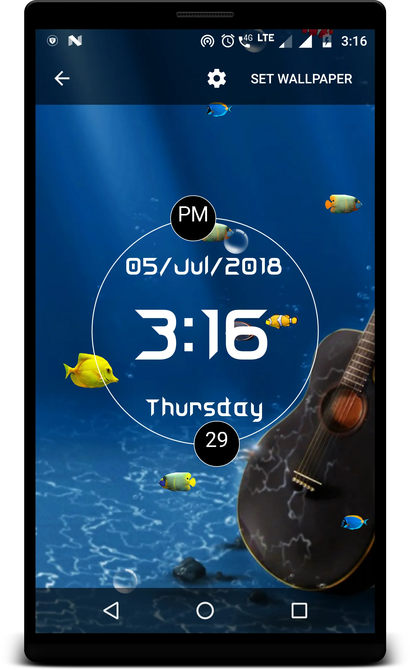 LED Clock with Aquarium LWP | Indus Appstore | Screenshot