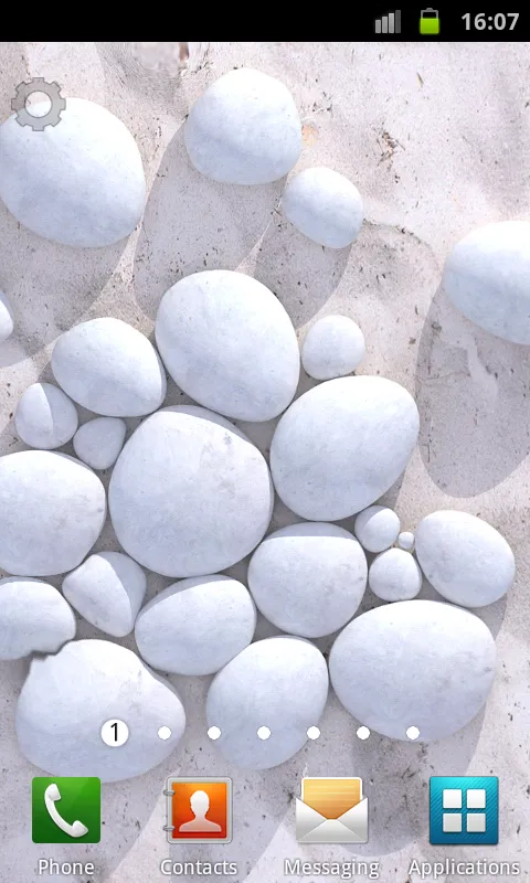 White Pebble Live Wallpaper | Indus Appstore | Screenshot