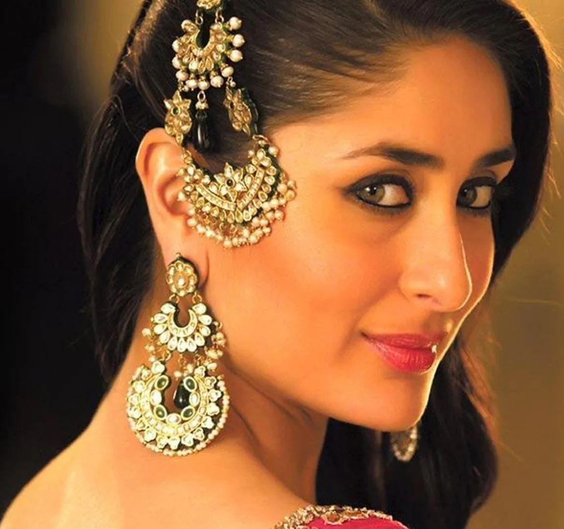 Kareena Kapoor Khan Wallpapers | Indus Appstore | Screenshot