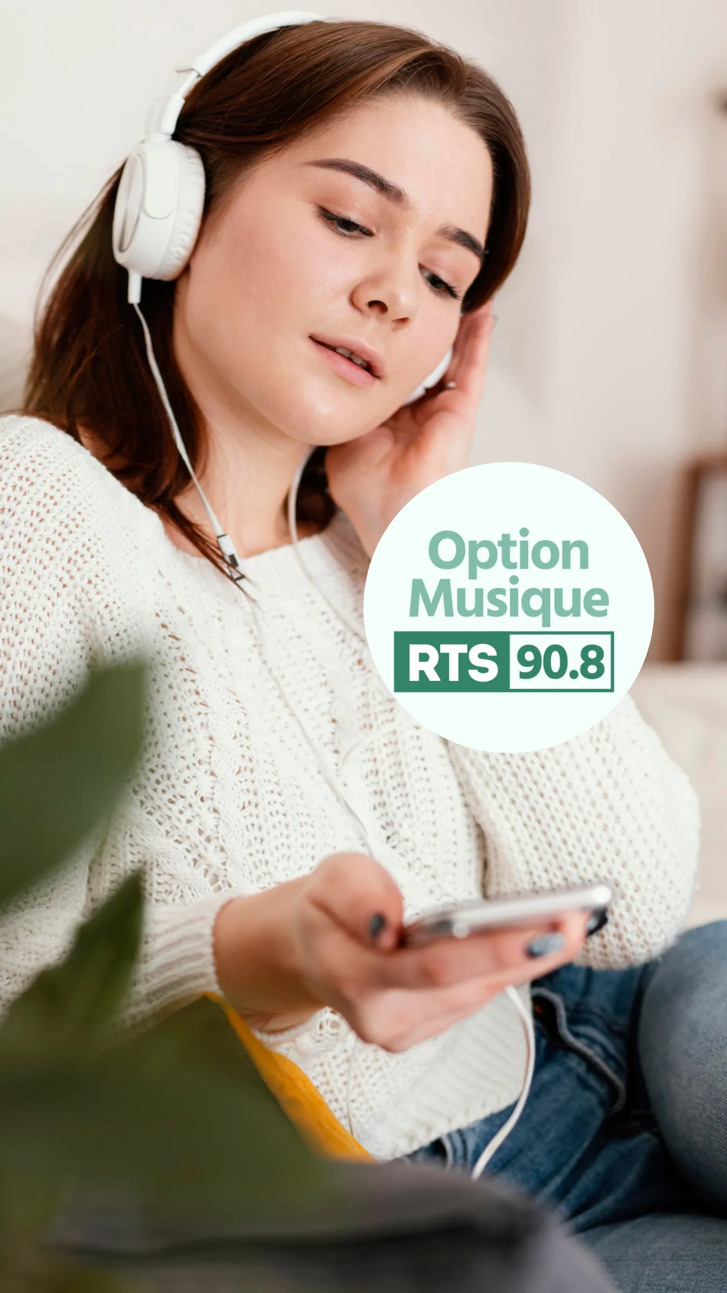 RTS Option Musique  Radio | Indus Appstore | Screenshot