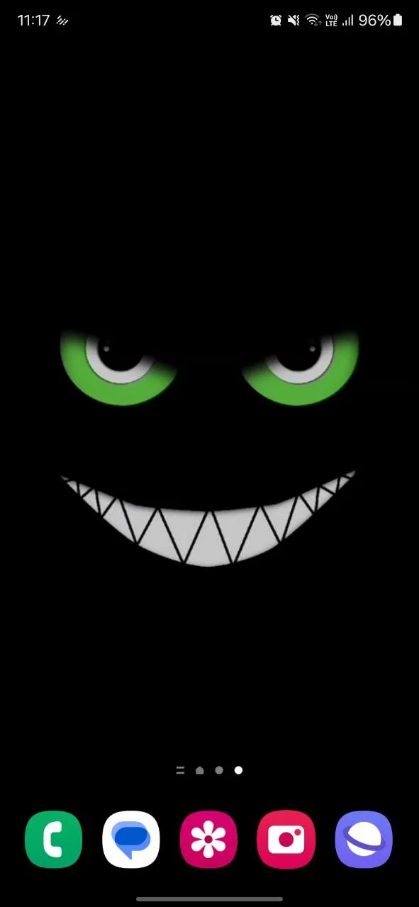 Silly Smiles Live Wallpaper | Indus Appstore | Screenshot