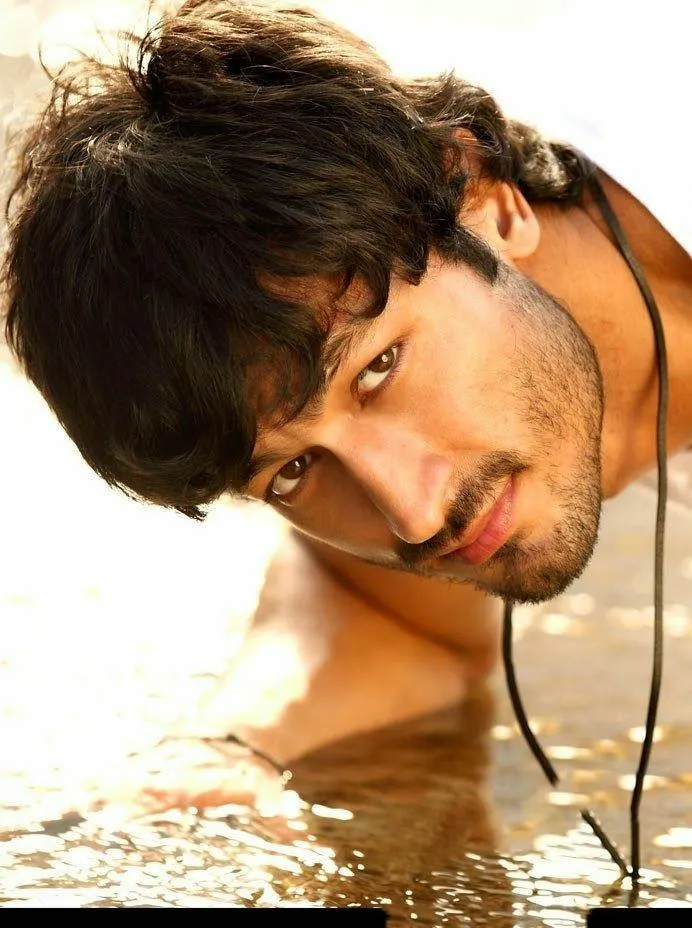 Vidyut Jamwal HD Wallpapers | Indus Appstore | Screenshot