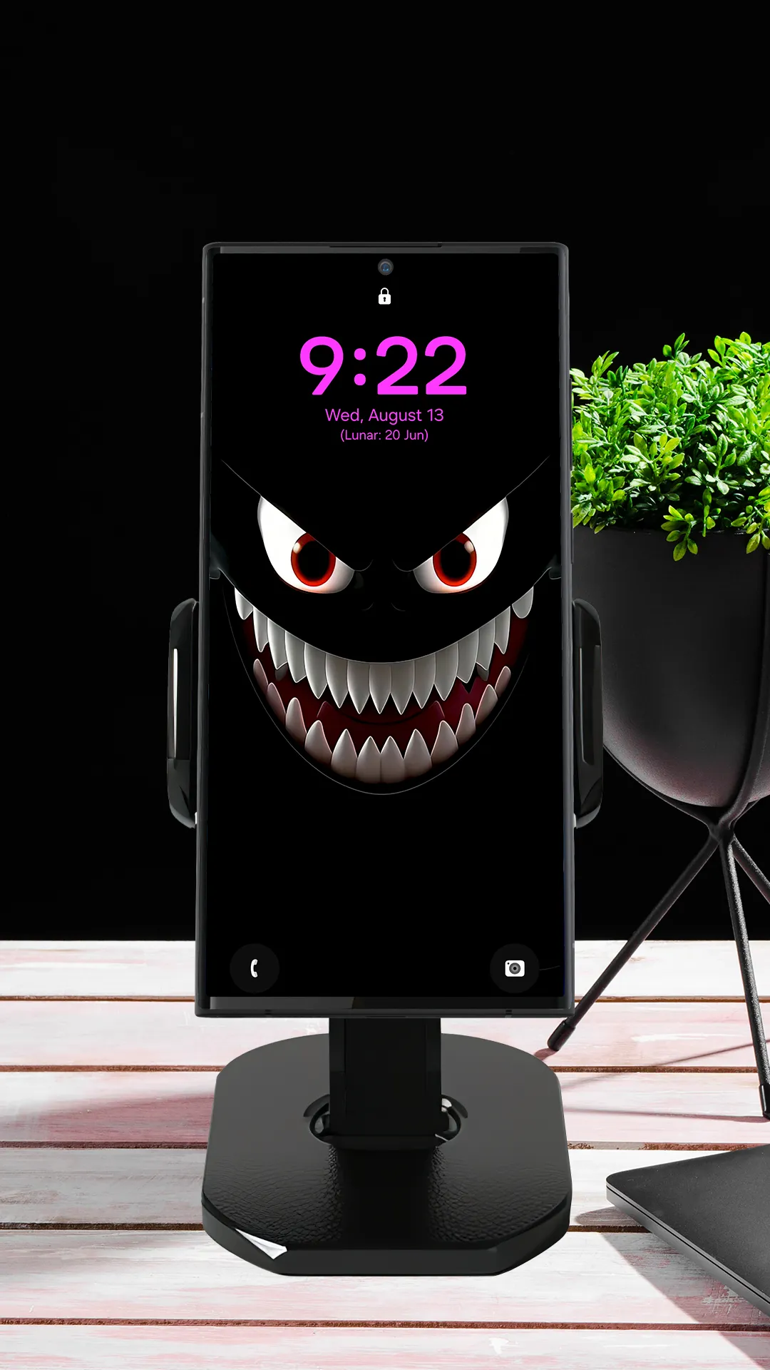 Silly Smile Live Wallpaper 4K | Indus Appstore | Screenshot