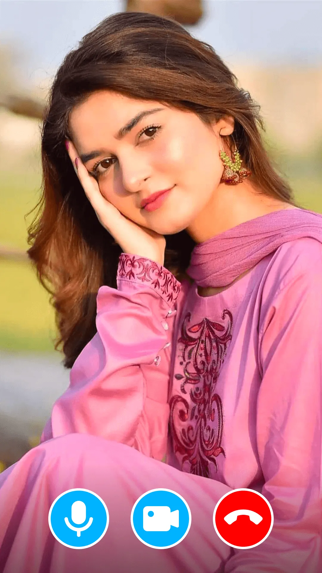 Sweet Girl -  Video Chat App | Indus Appstore | Screenshot