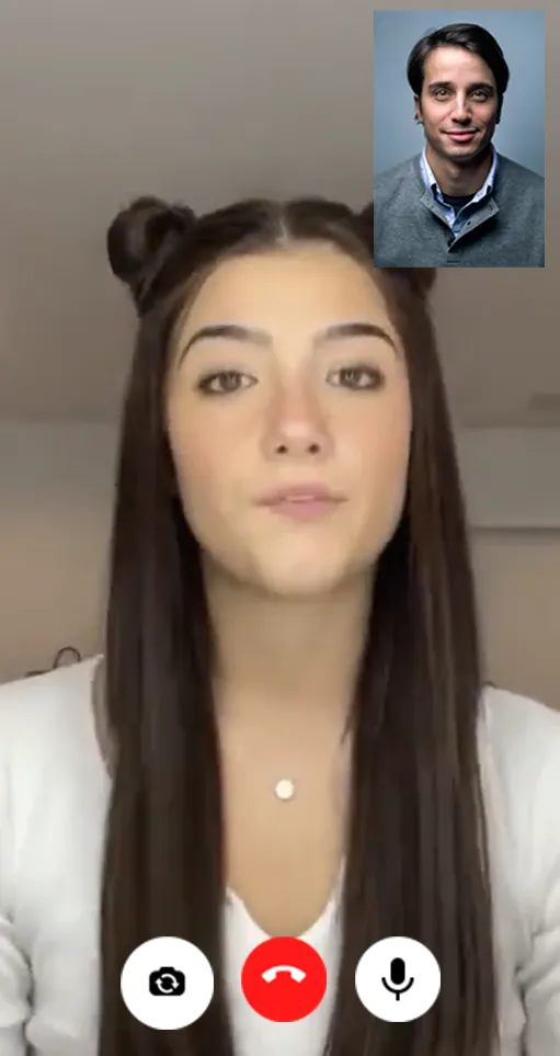 Charli D'Amelio Video Call | Indus Appstore | Screenshot