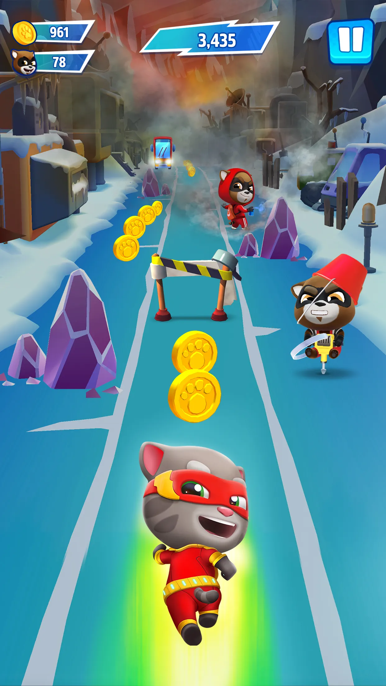 Talking Tom Hero Dash | Indus Appstore | Screenshot