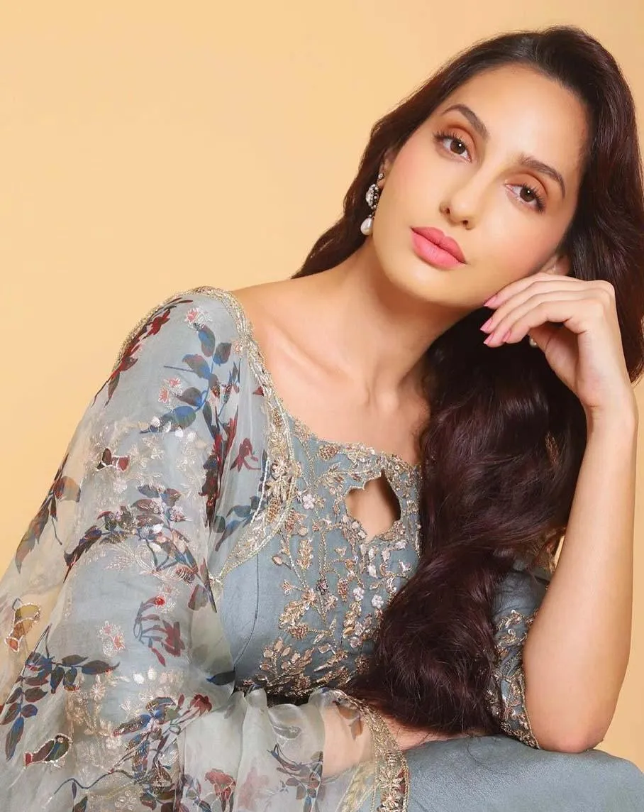 Nora Fatehi Wallpapers HD | Indus Appstore | Screenshot