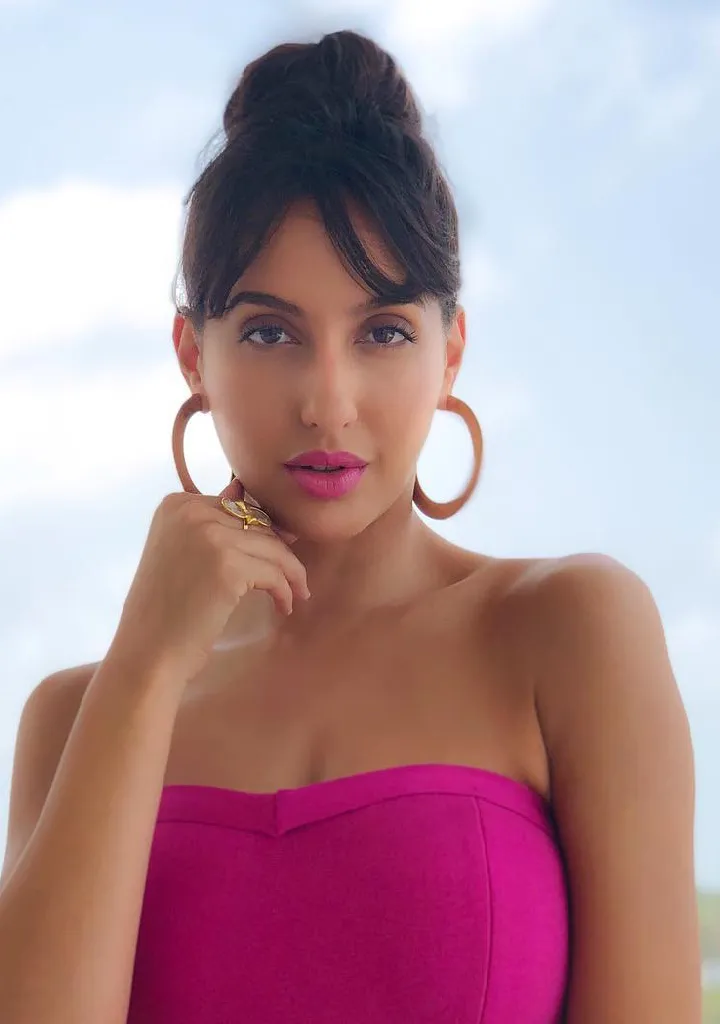 Nora Fatehi 4K HD Wallpapers | Indus Appstore | Screenshot