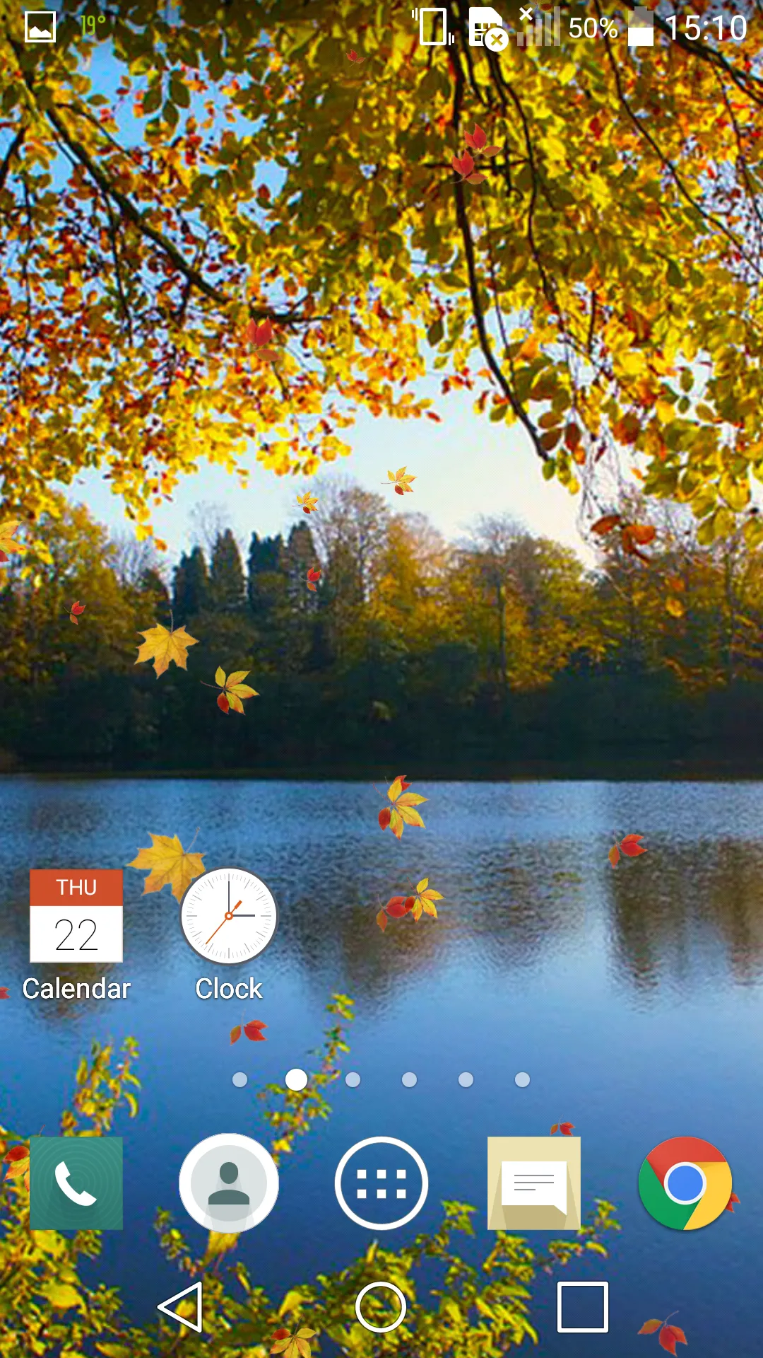 Falling Leaves Live Wallpaper | Indus Appstore | Screenshot