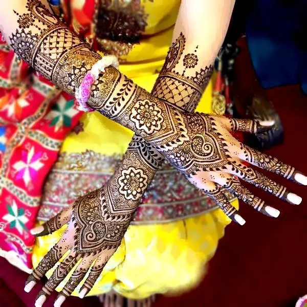 Mehndi Designs Latest 2021 | Indus Appstore | Screenshot