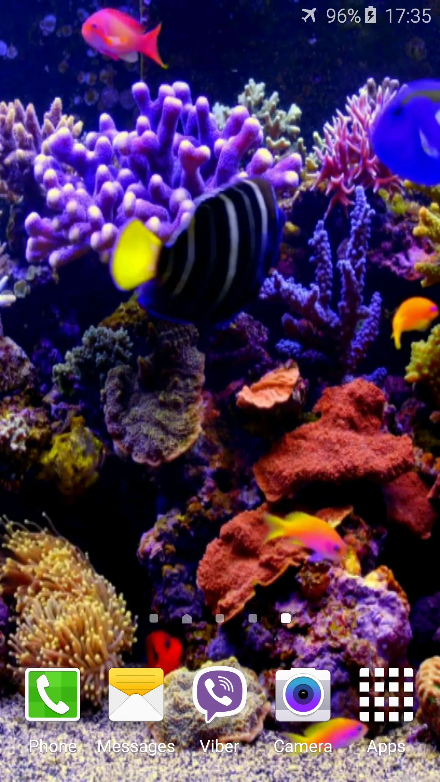 Aquarium 4K Video Wallpaper | Indus Appstore | Screenshot