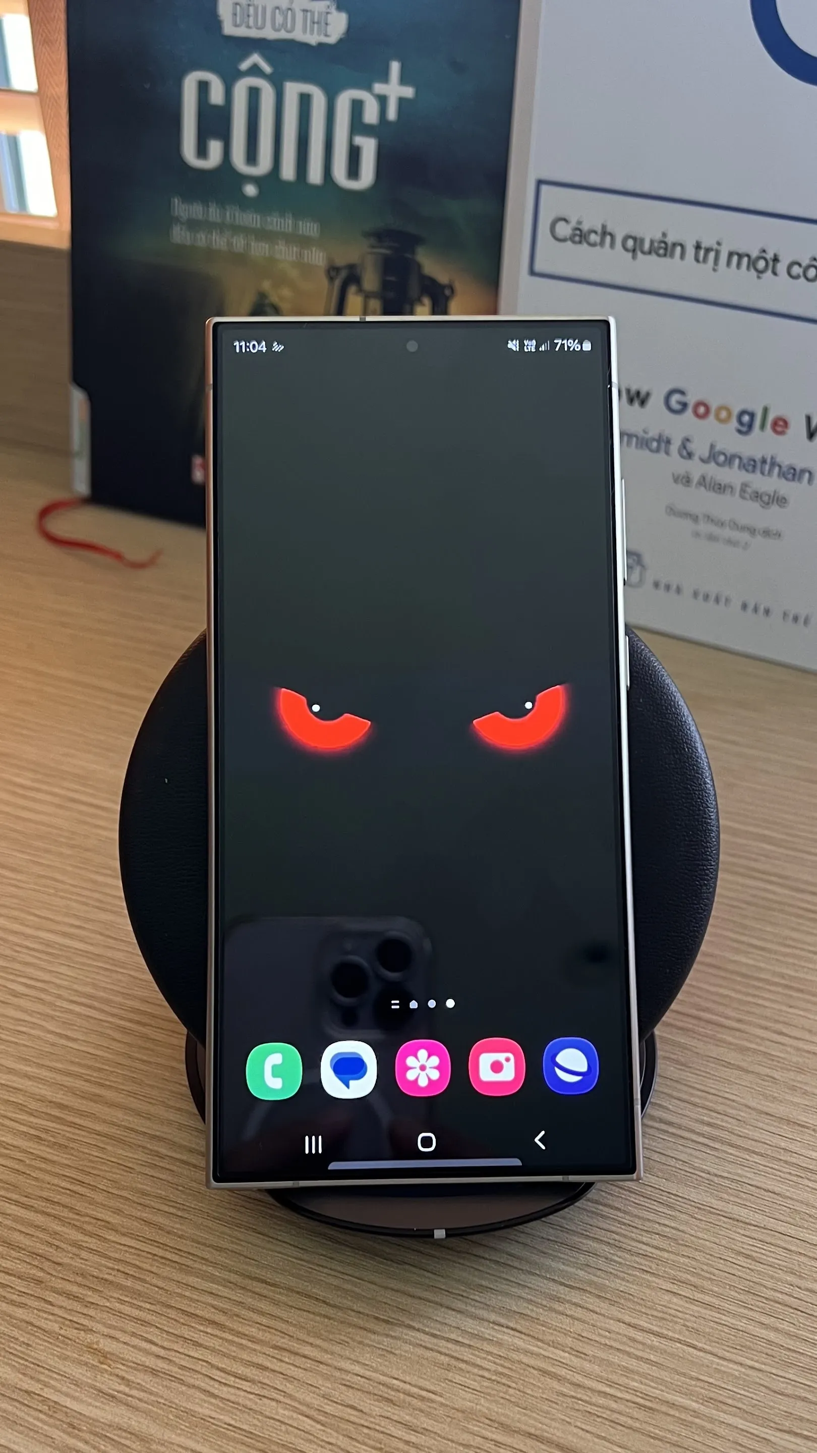 Silly Smiles Live Wallpapers | Indus Appstore | Screenshot