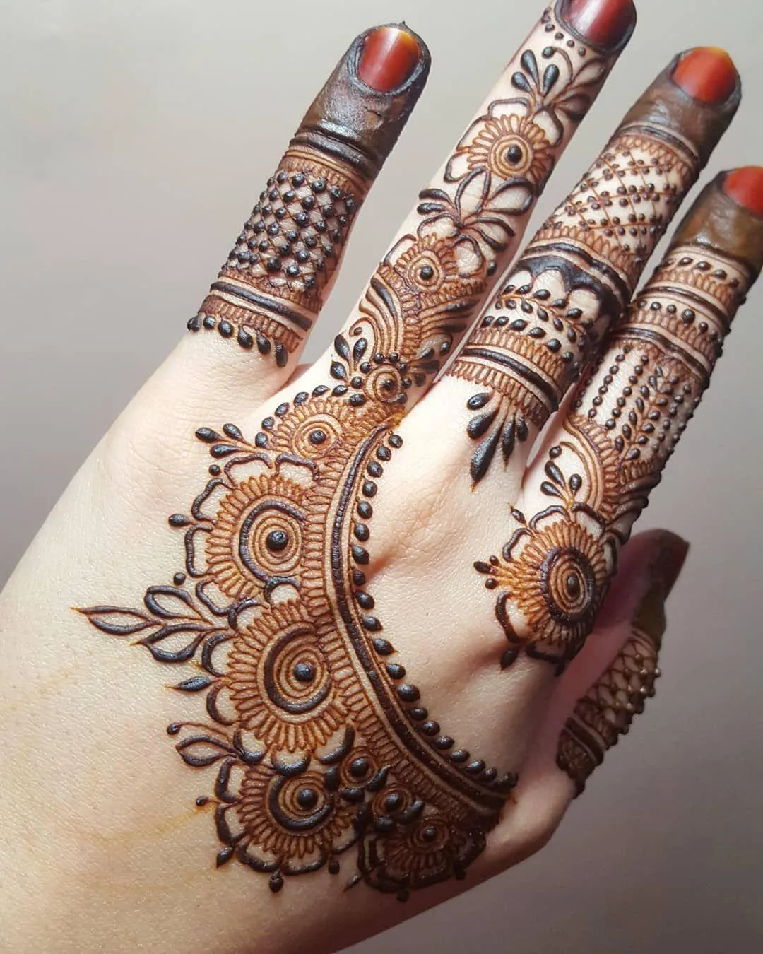 Hand Mehndi Design | Indus Appstore | Screenshot