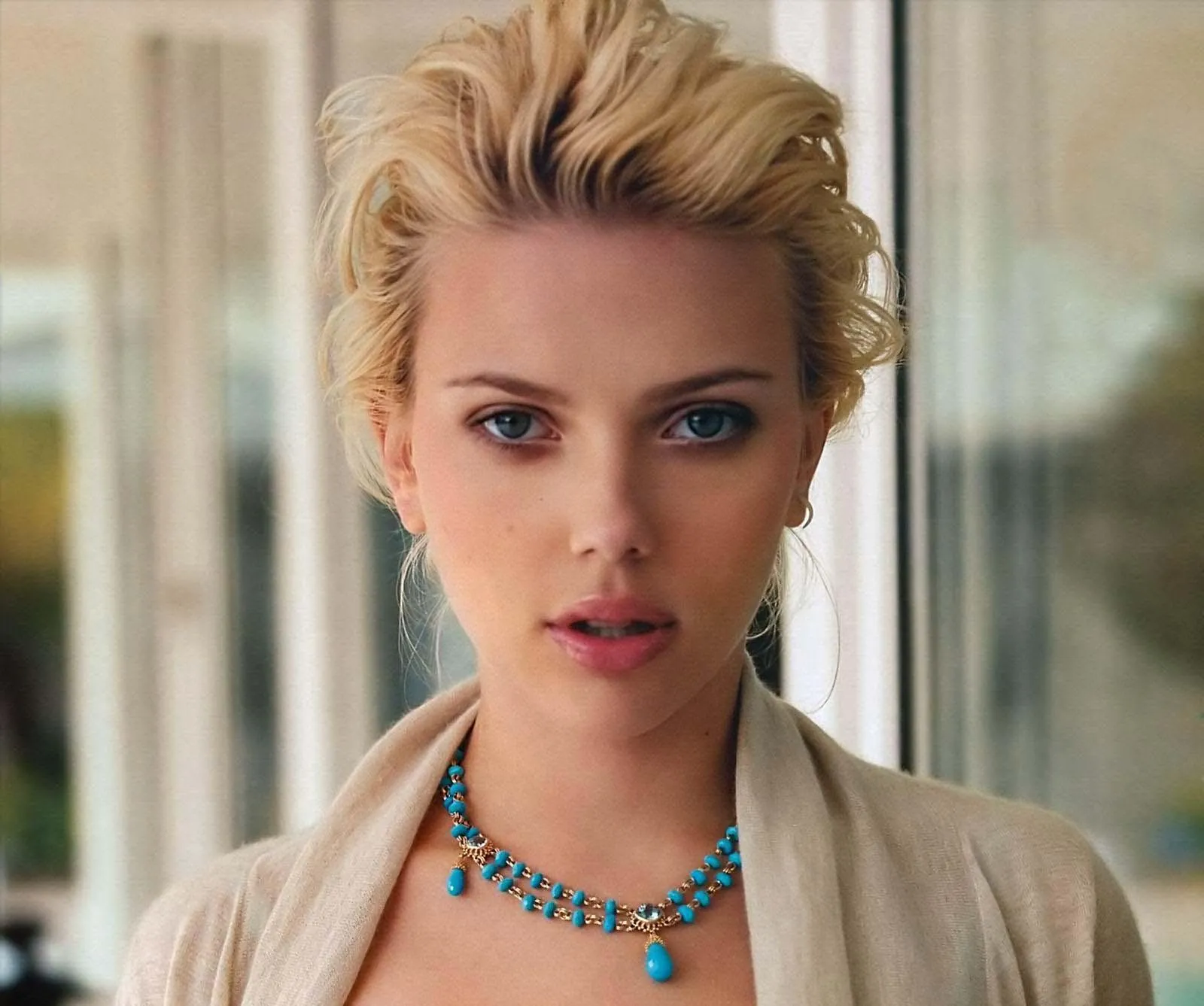 Scarlett Johansson Wallpapers  | Indus Appstore | Screenshot