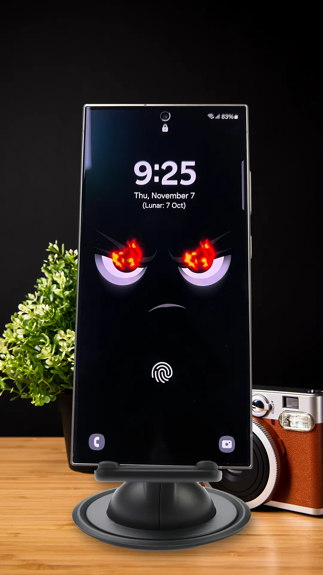 Silly Smiley Live Wallpaper | Indus Appstore | Screenshot