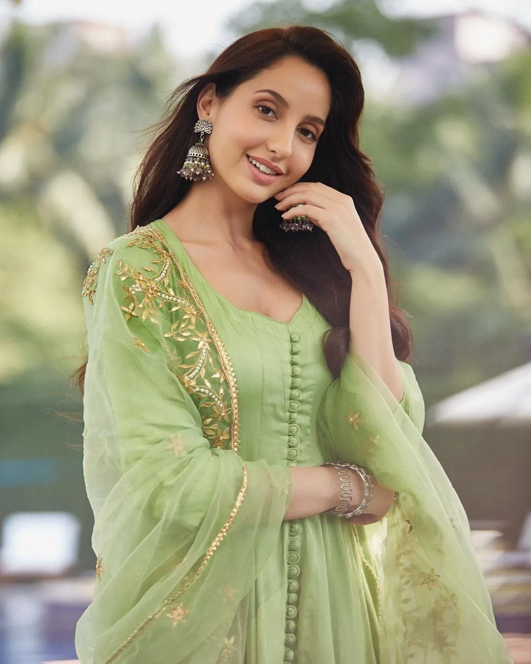 Nora Fatehi Wallpapers HD | Indus Appstore | Screenshot