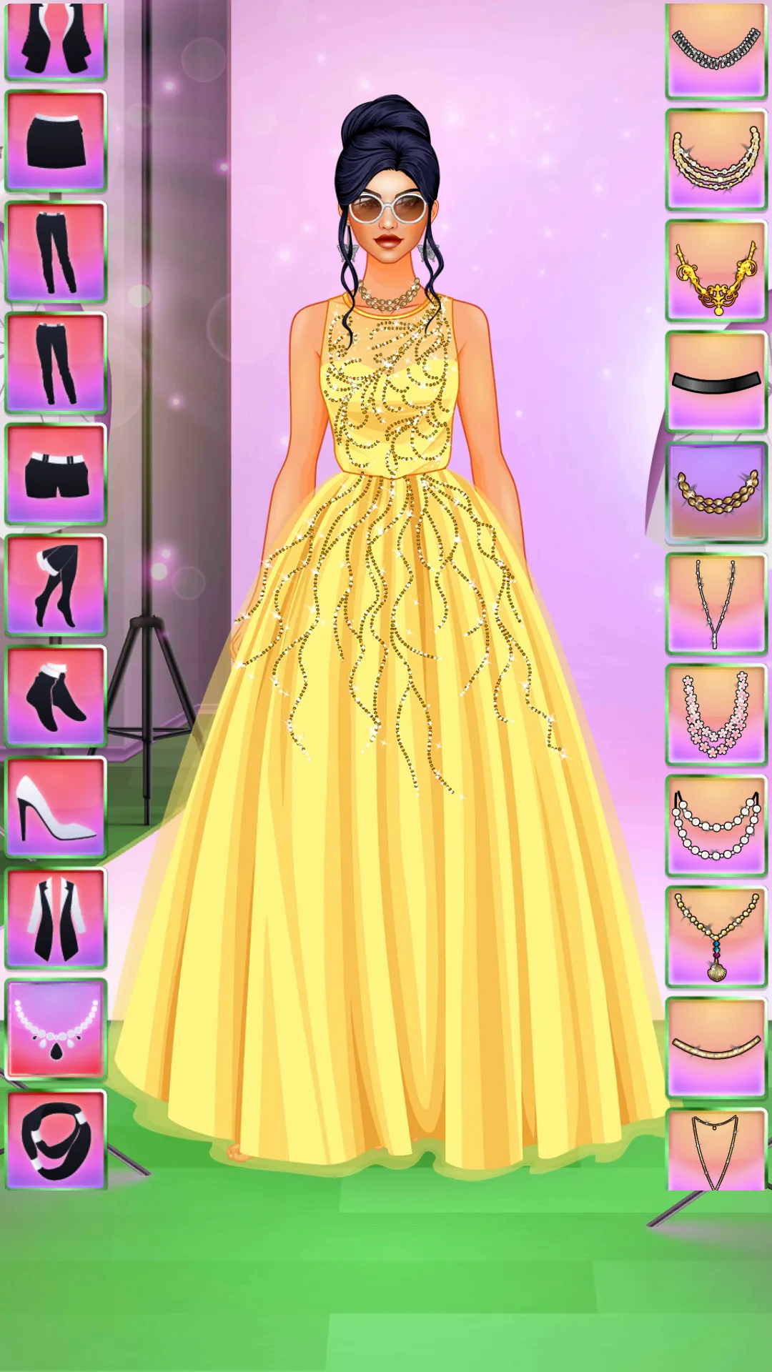 Makeover Games: Star Dress up | Indus Appstore | Screenshot