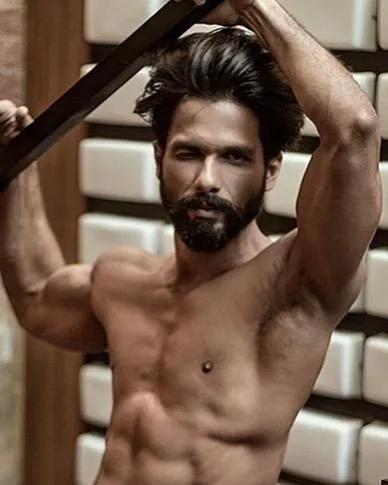 Shahid Kapoor Wallpapers HD | Indus Appstore | Screenshot