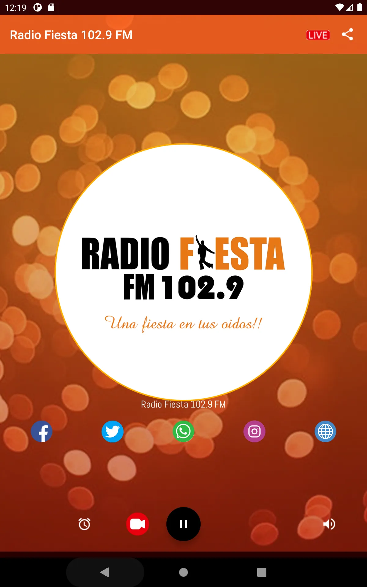 Radio Fiesta 102.9 FM | Indus Appstore | Screenshot