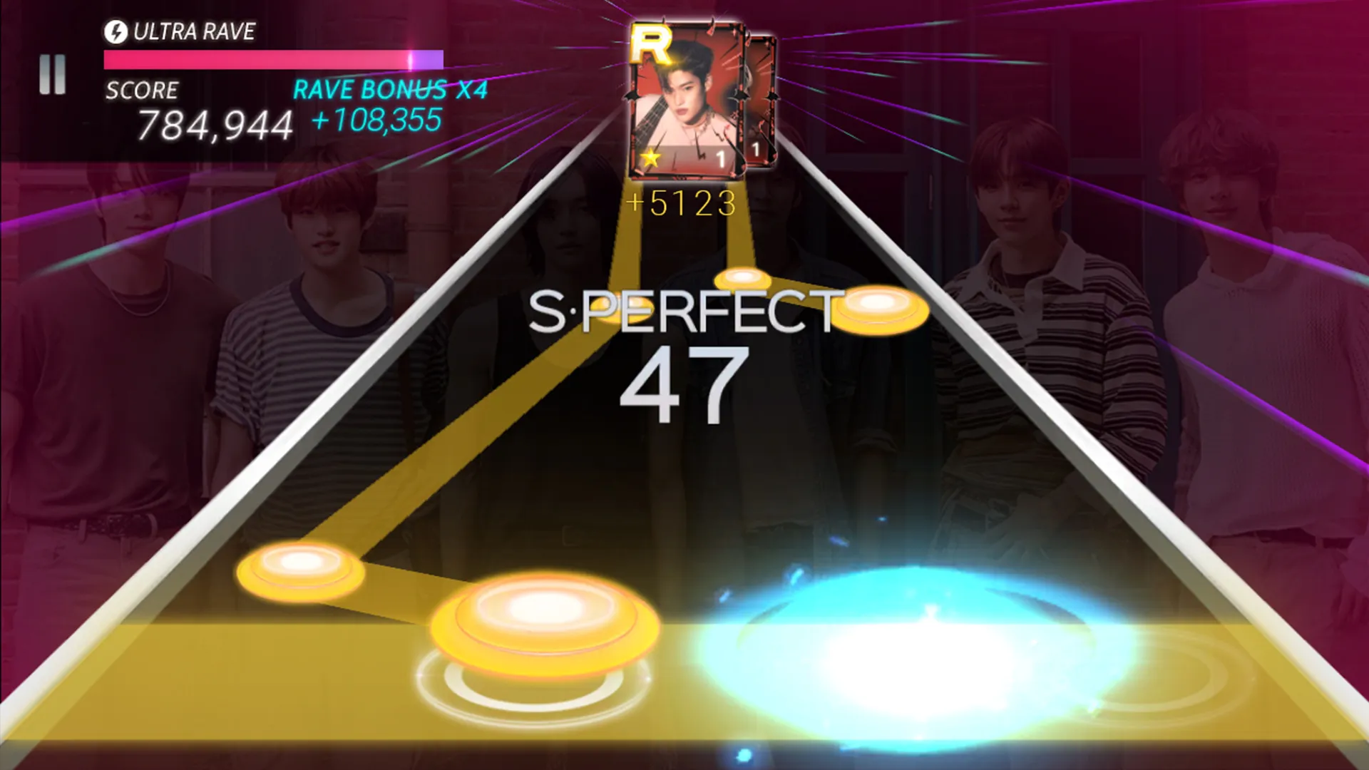 SUPERSTAR SMTOWN | Indus Appstore | Screenshot