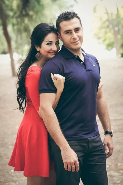 Couple photo poses | Indus Appstore | Screenshot