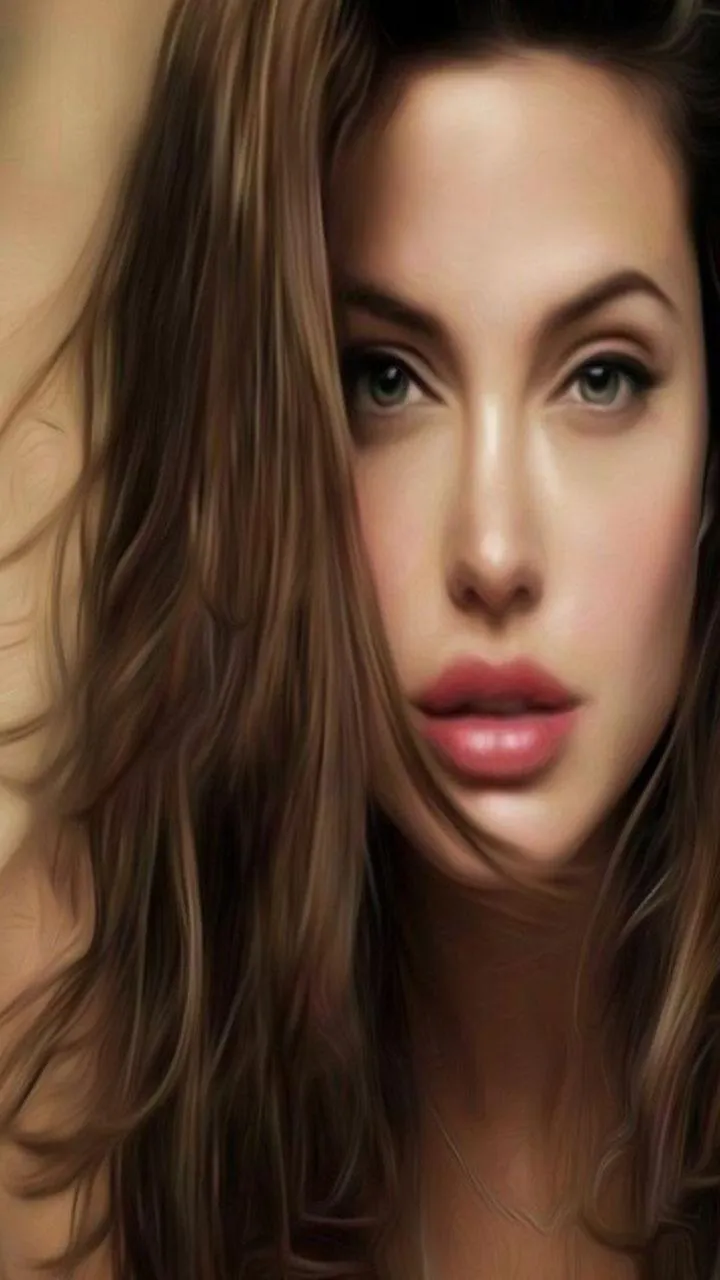 Angelina Jolie Wallpapers | Indus Appstore | Screenshot