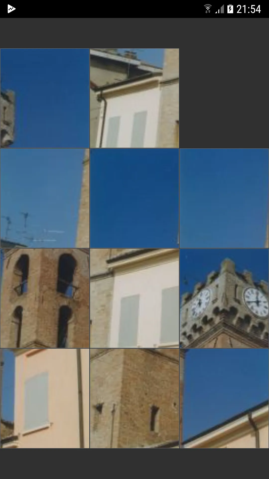 Clock tower of Novi di Modena | Indus Appstore | Screenshot