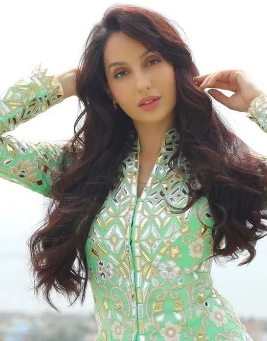 Nora Fatehi Wallpapers HD | Indus Appstore | Screenshot