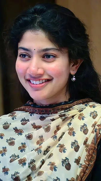 Sai Pallavi wallpapers,movies | Indus Appstore | Screenshot