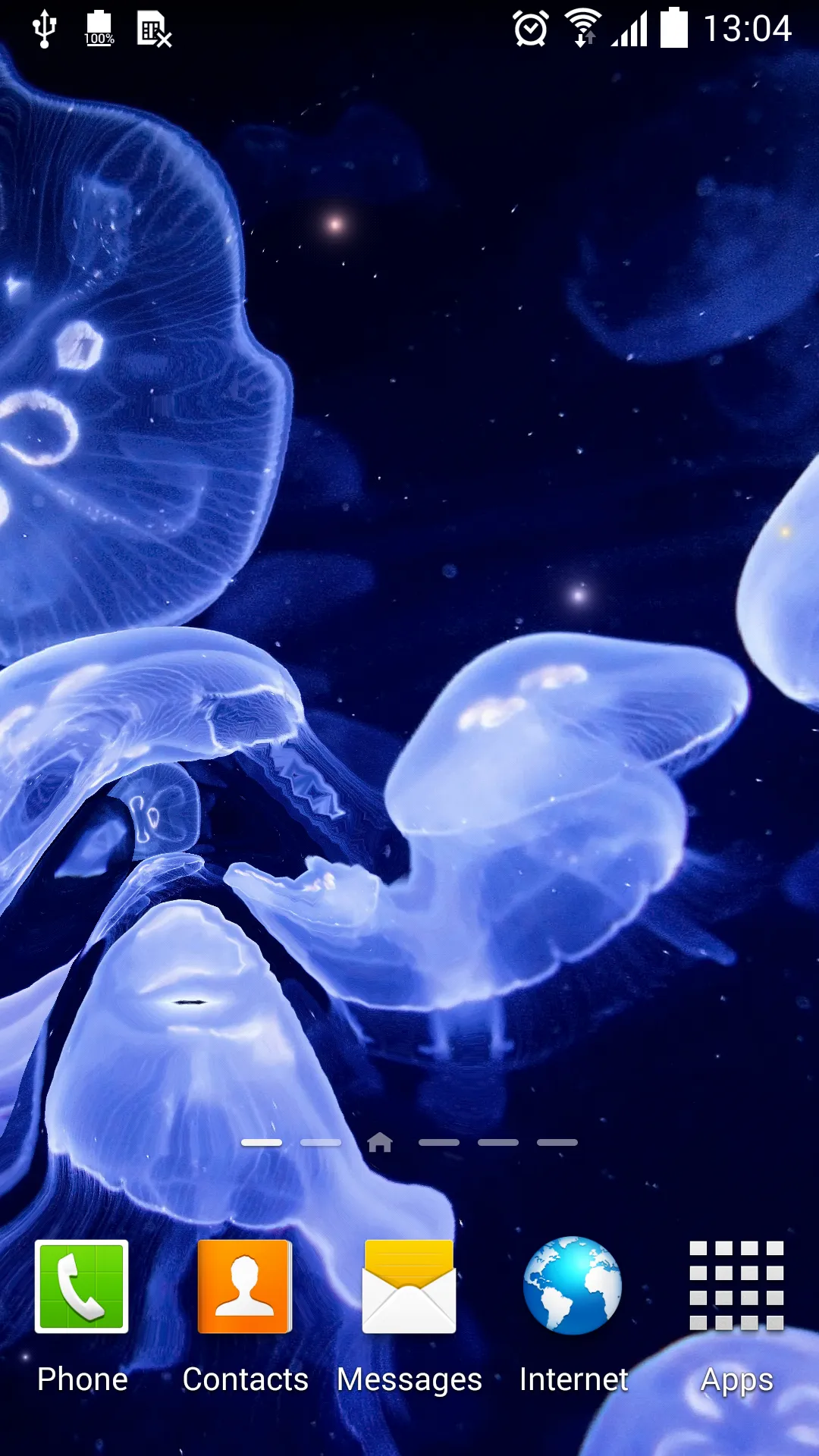 Jellyfish Live Wallpaper | Indus Appstore | Screenshot