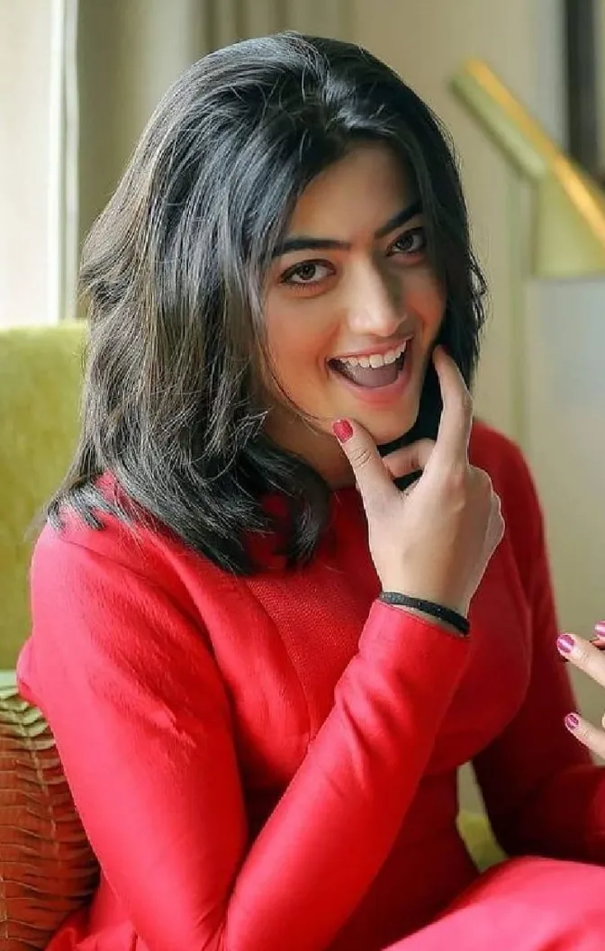 Rashmika -Wallpapers,Movies | Indus Appstore | Screenshot