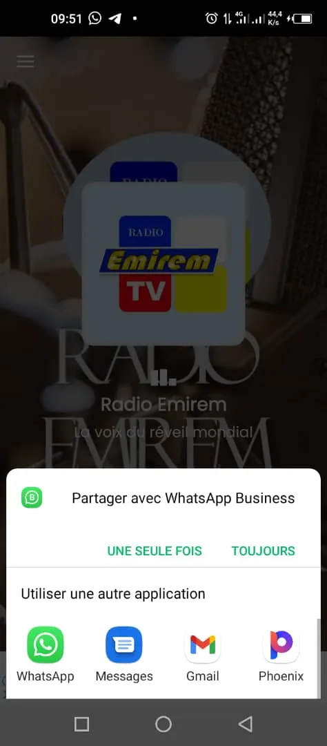 Radio Emirem | Indus Appstore | Screenshot