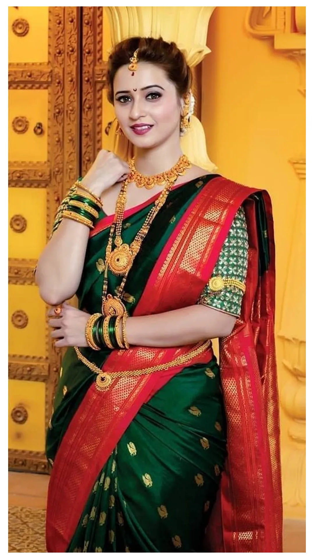 Indian Wedding Sarees | Indus Appstore | Screenshot