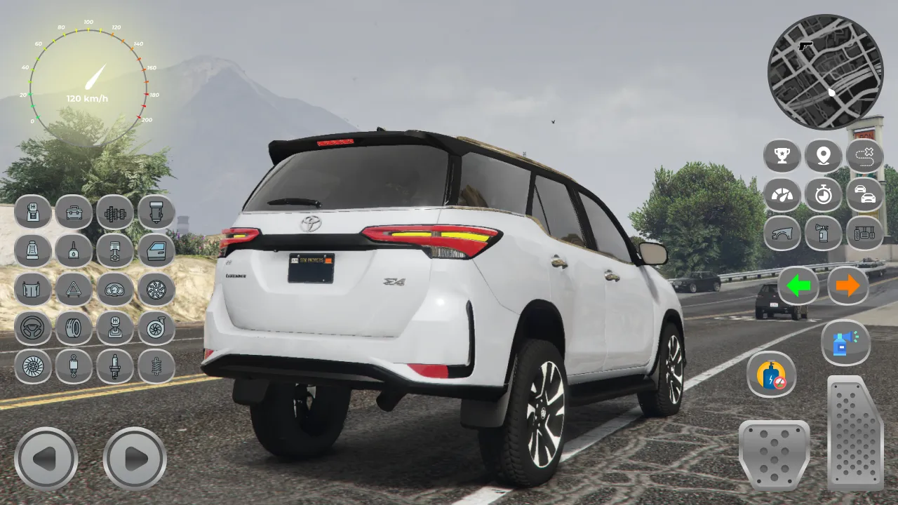 Toyota Fortuner SUV City Rides | Indus Appstore | Screenshot