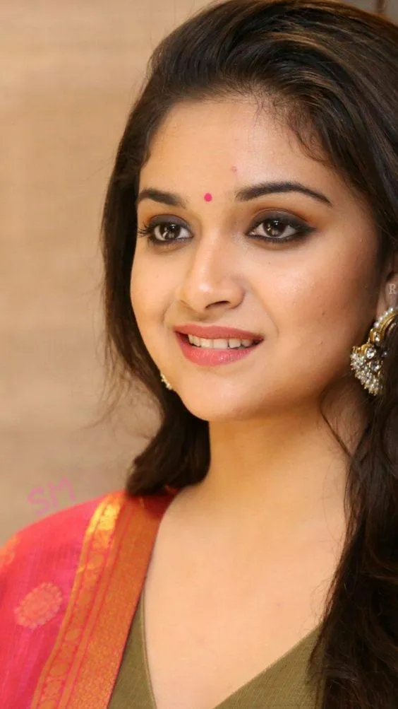 Keerthi Suresh Wallpapers | Indus Appstore | Screenshot