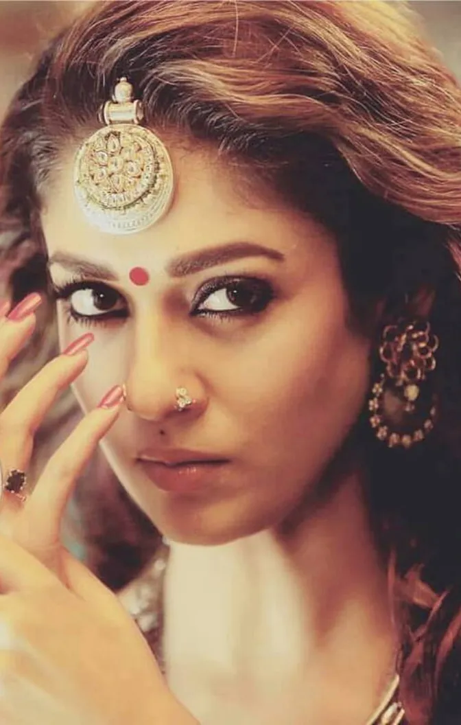 Nayanthara wallpapers-movies | Indus Appstore | Screenshot