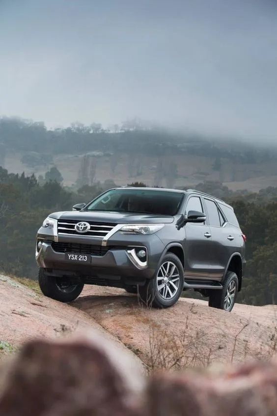 Fortuner Toyota Wallpapers | Indus Appstore | Screenshot