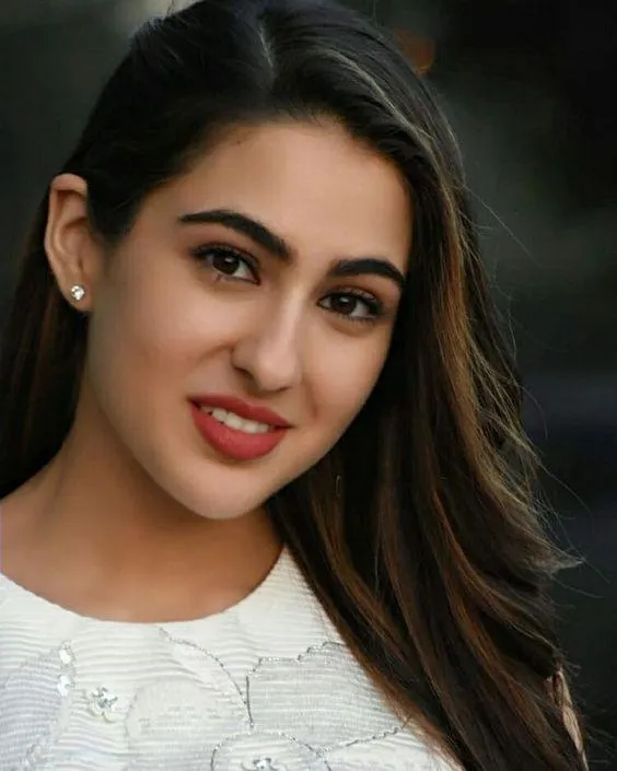 Sara Ali Khan Wallpapers HD | Indus Appstore | Screenshot